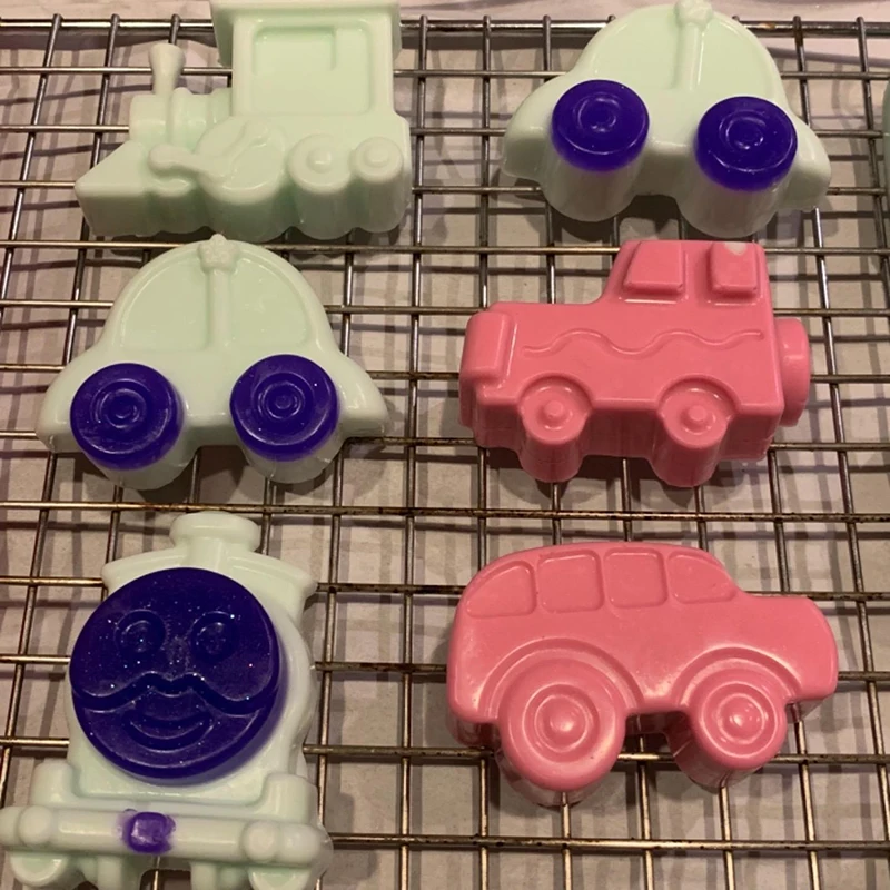 Car Silicone Mold Cartoon Train Soap Mould For Baby Shower Kids Birthday Cake Decoration Chocolate Jelly Crayon Cookies Tools - Image 4