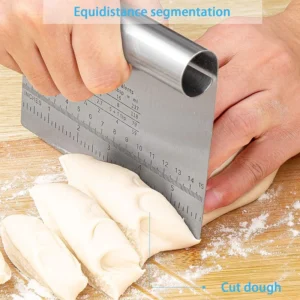 Stainless Steel Dough Pastry Scraper Multi-purpose Bench Scraper & Chopper Dough Cutter with Scale Cake Pizza Cutter Baking Tool